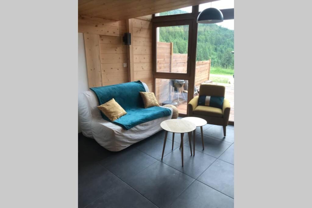 Bel Neuf Equipe Au Pied Des Pistes Du Honheck La Bresse